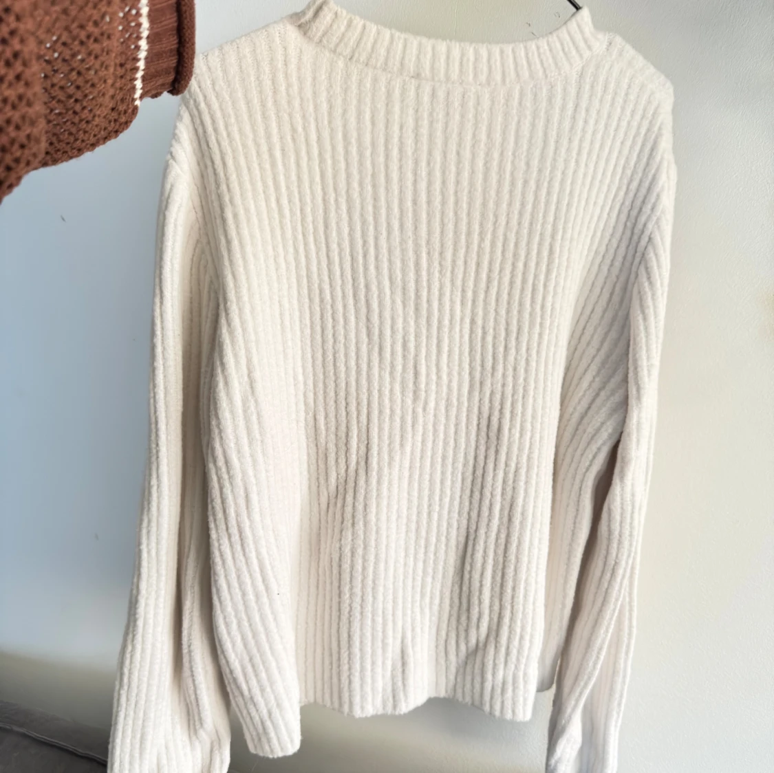 Vit ribbad stickad tröja New Look - 1