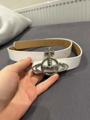 Vivienne westwood womens white belt 105cm - Brand new and original. No box included, bought as second hand. Size 105cm