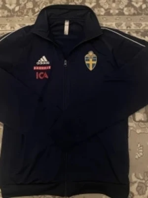Sverige fotboll zip tröja - Super skön och väldigt snygg