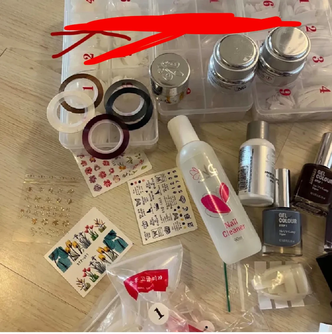 Massa nagel saker  - 2