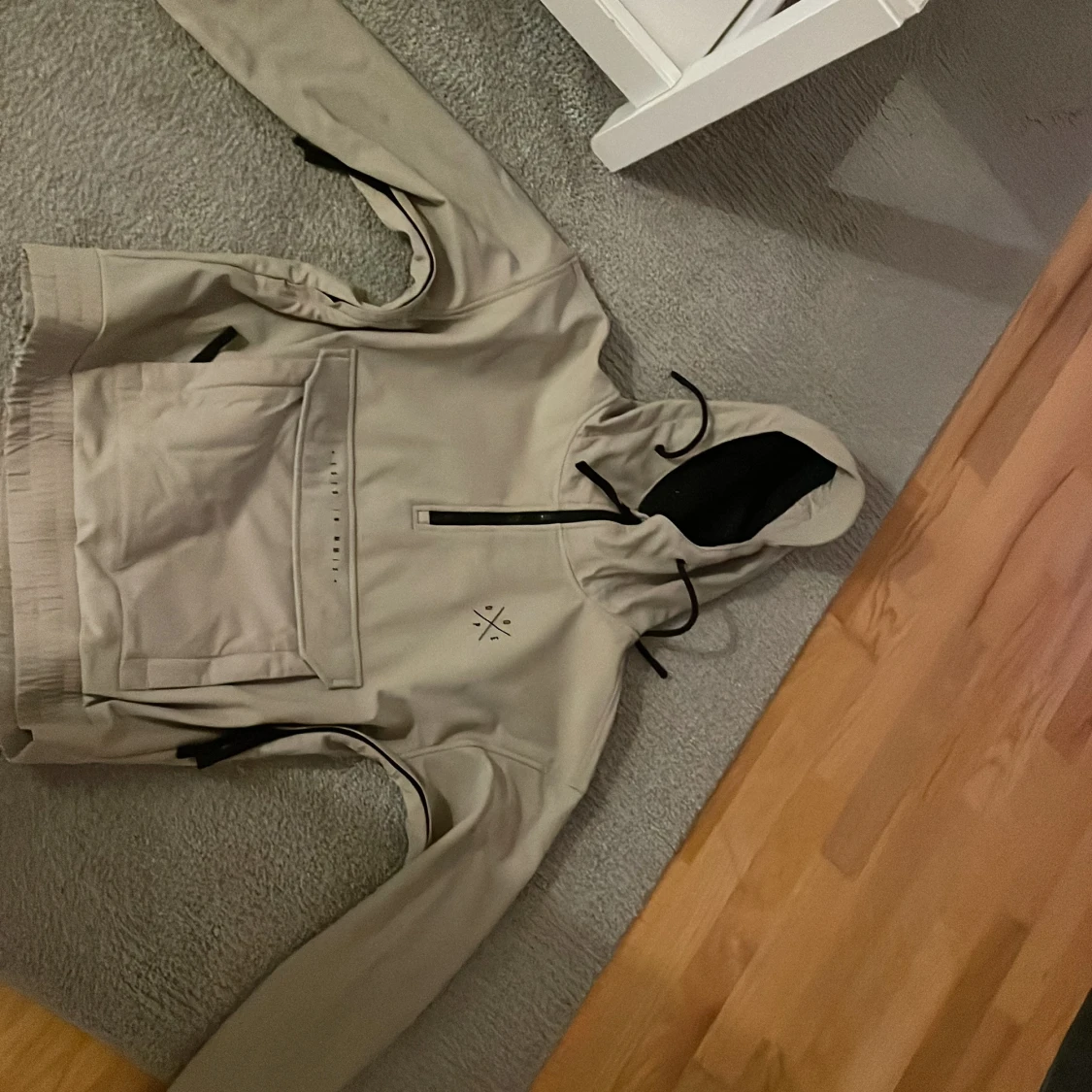 Beige snowboardjacka från Dope - 1