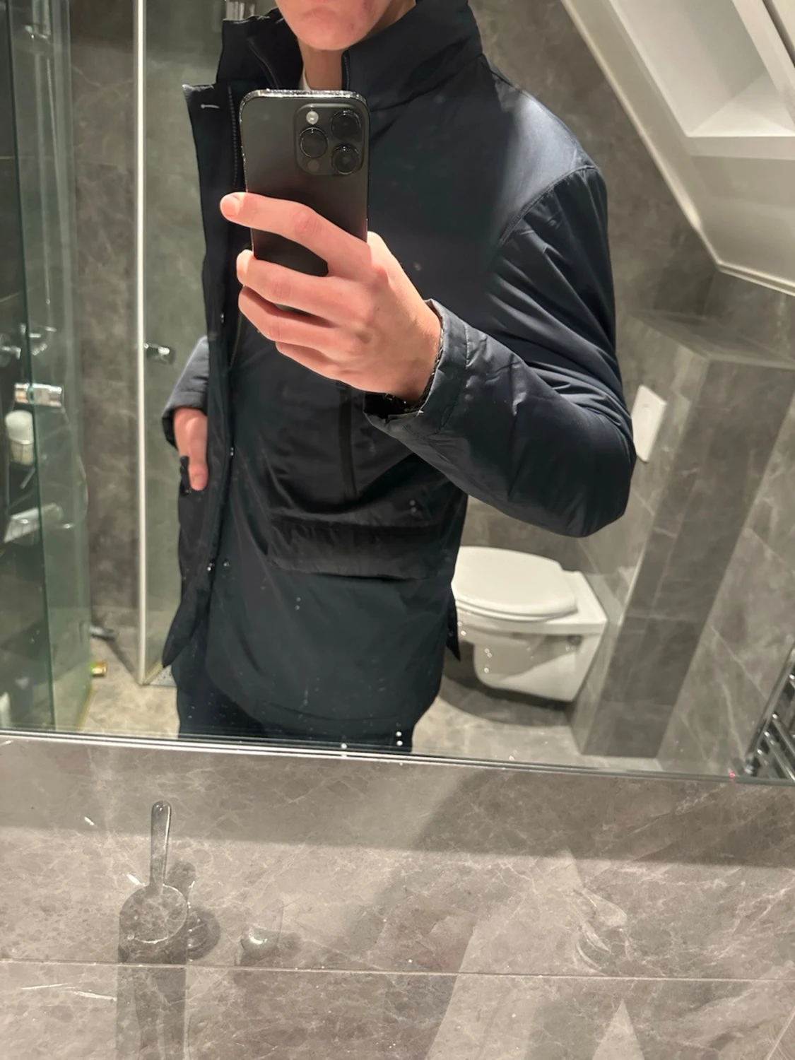 Mörkblå vinterjacka - 1