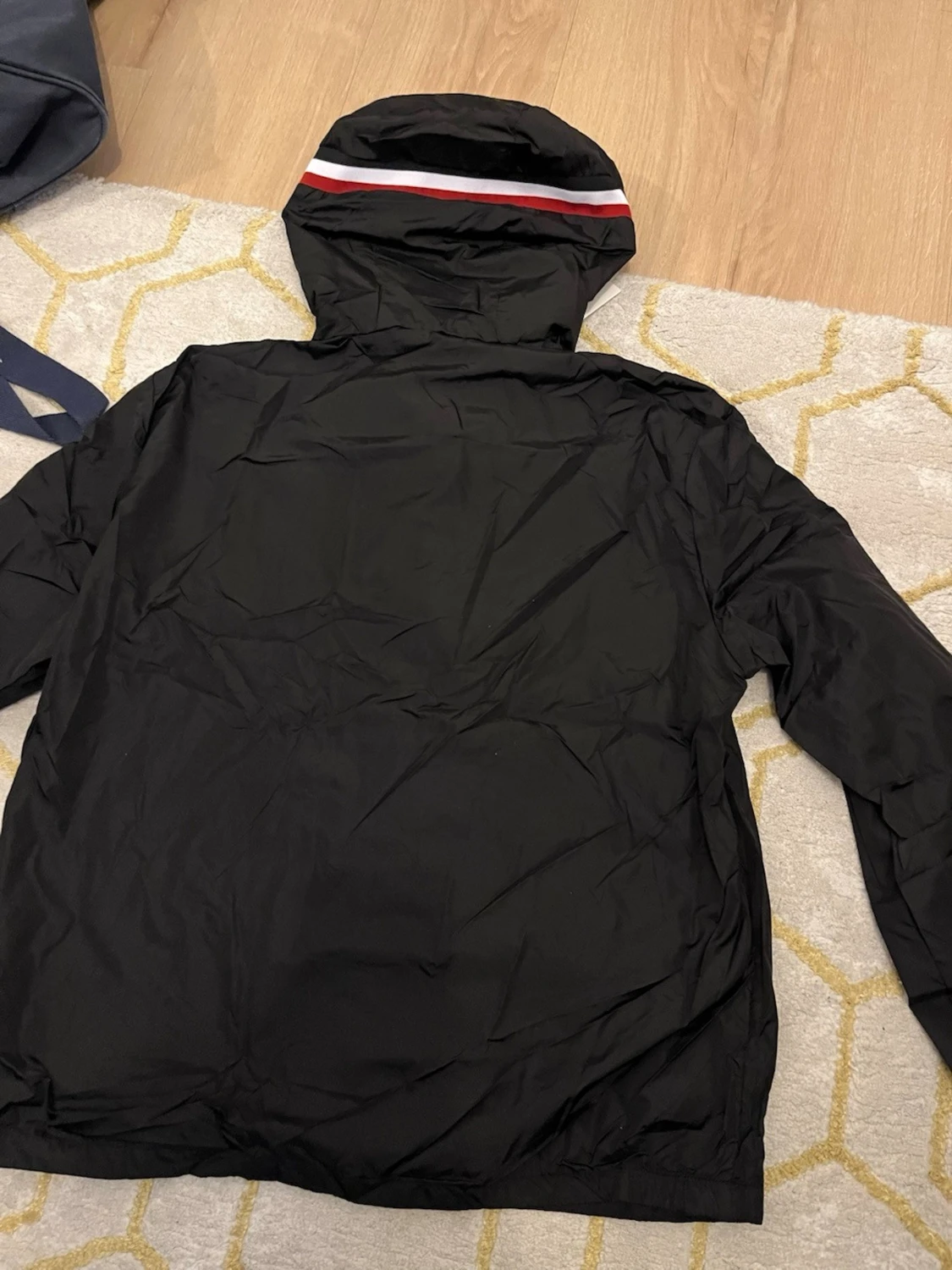 Svart vindjacka från Moncler - 5