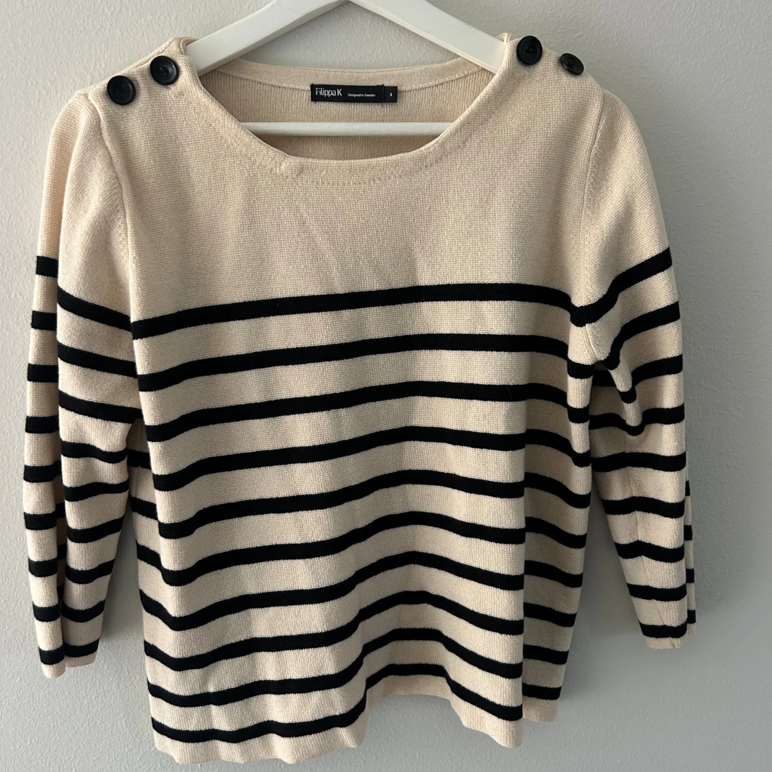 Randig stickad topp från Filippa K - 2