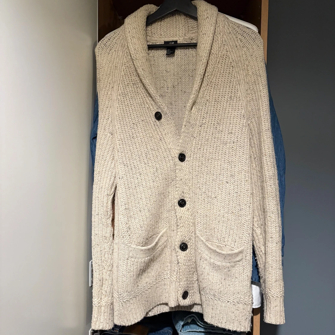 Stickad cardigan