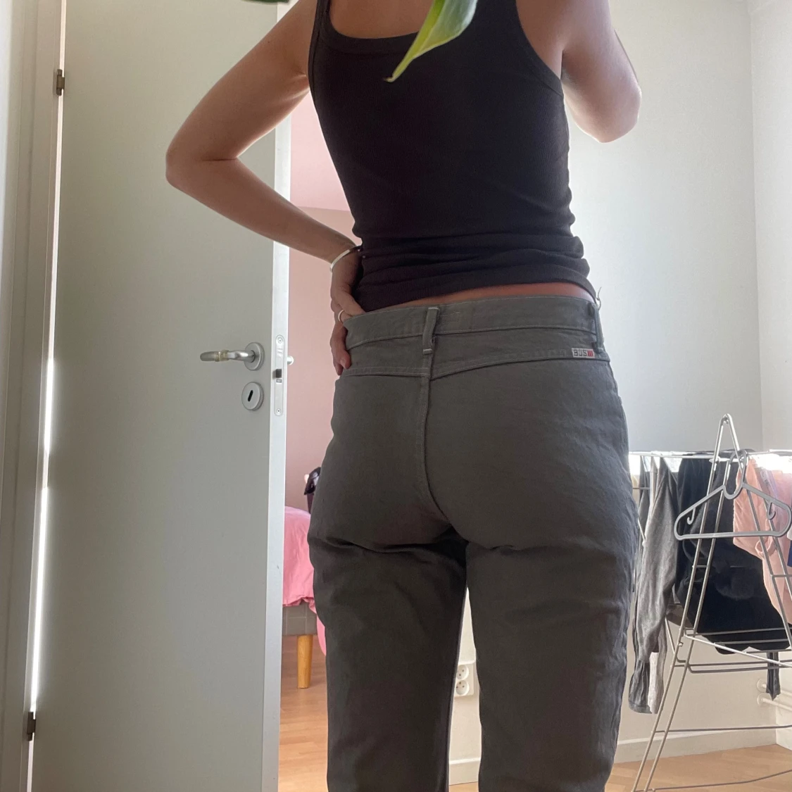 Grå bootcut jeans  - 3