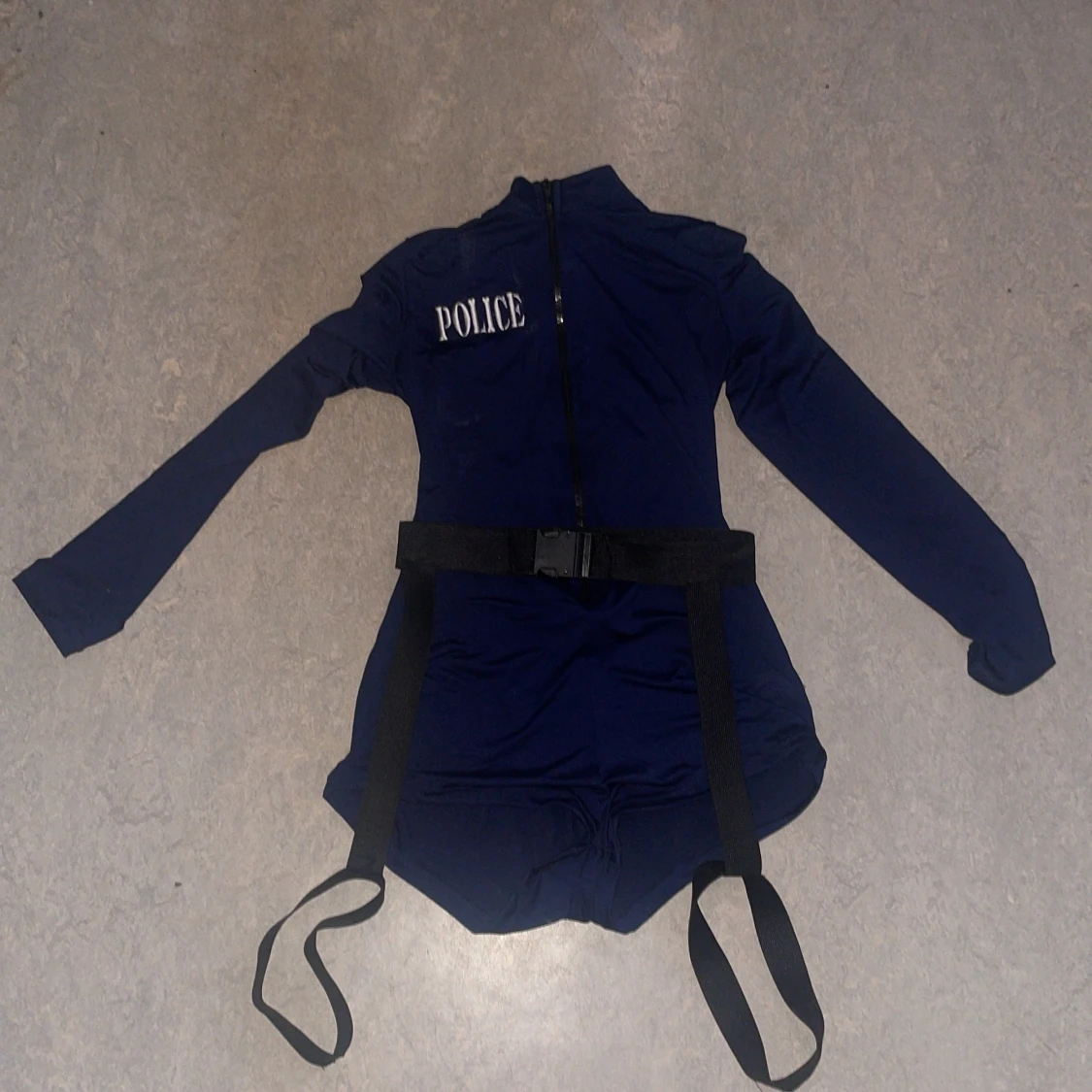 Marinblå polis klänning med bälte - 1