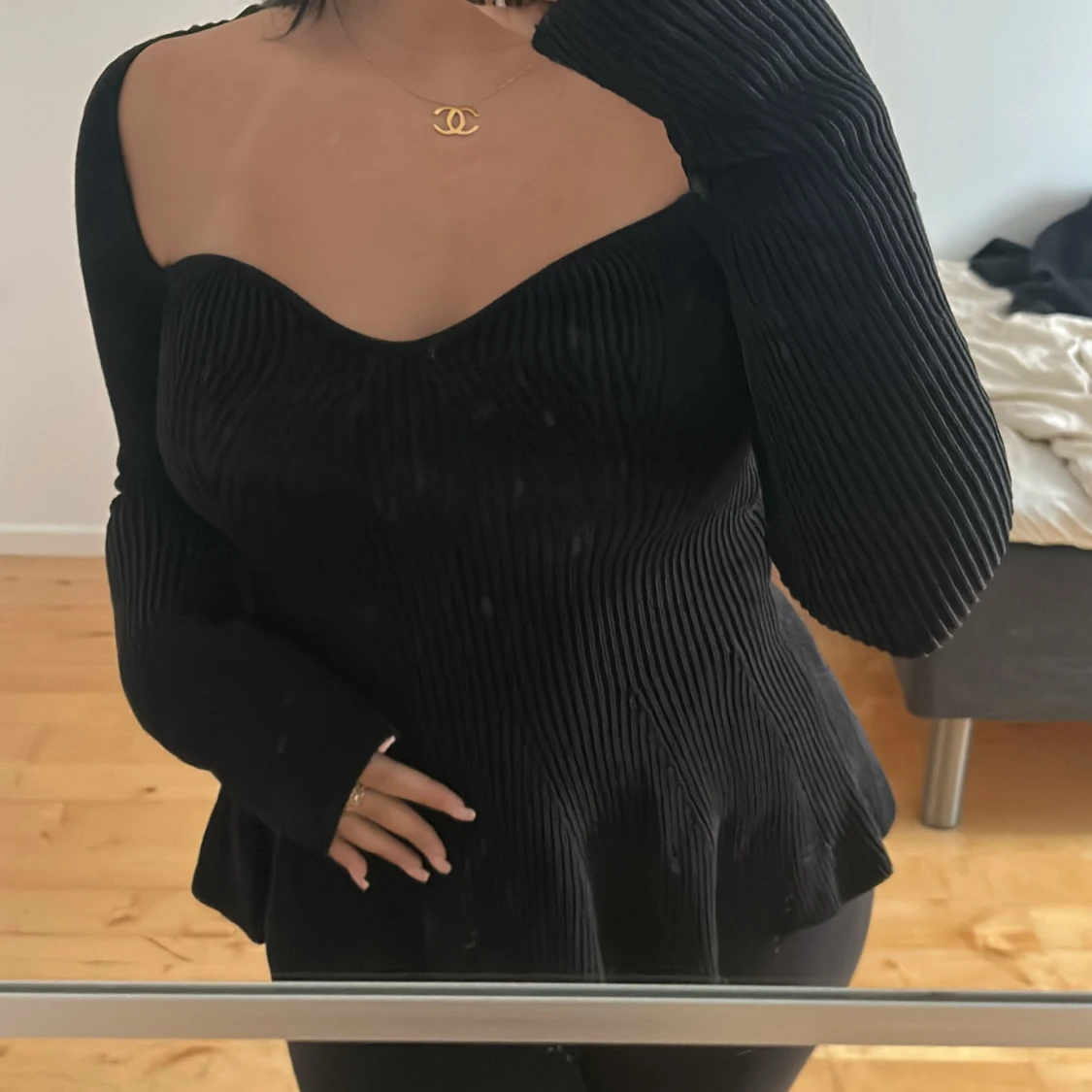 H&M stickad topp - 1