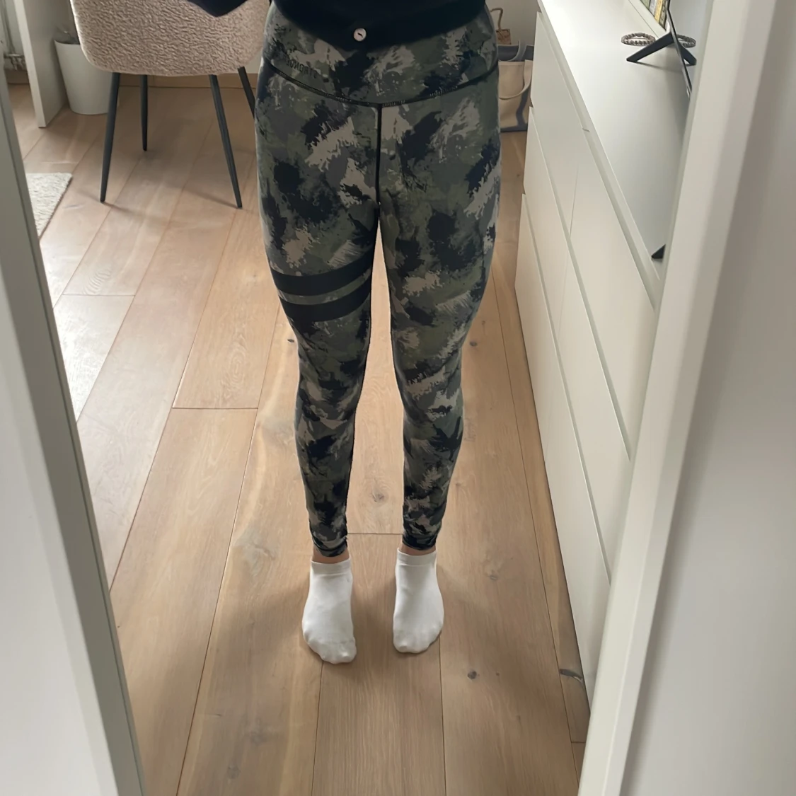 Camo leggings från Stronger