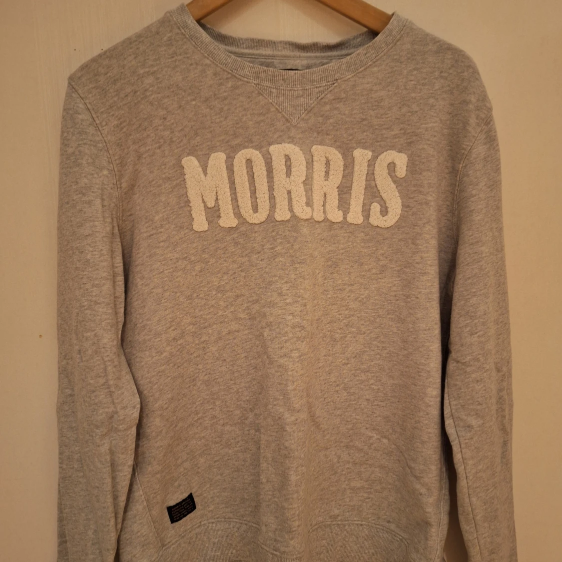 Grå sweatshirt från Morris i bomull