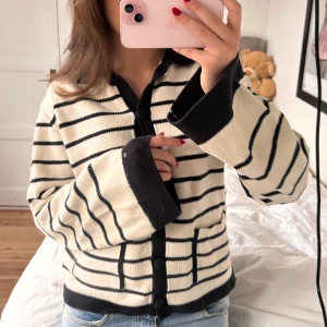 Randig kofta  - Snygg 