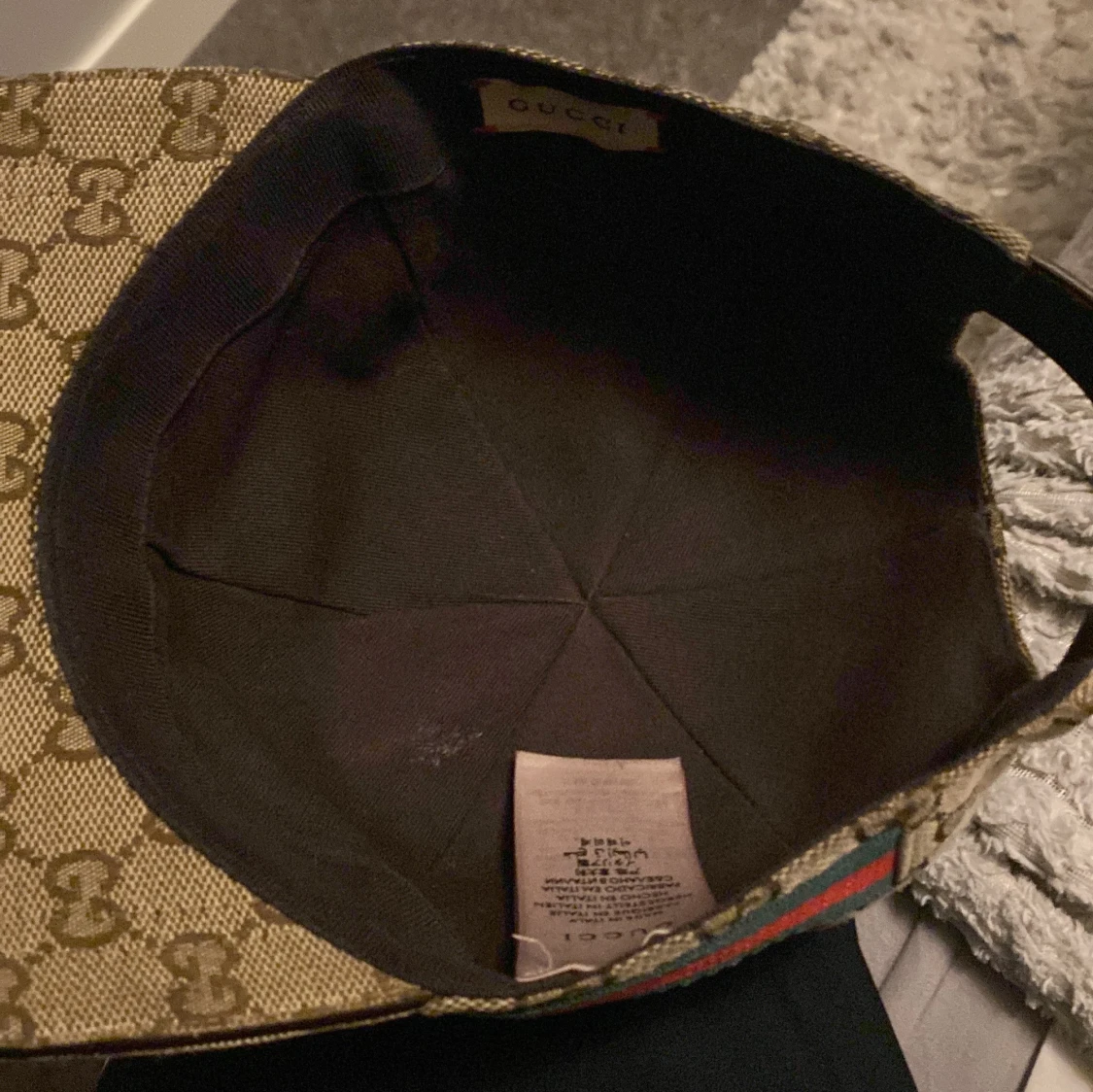 Beige keps från Gucci - 1