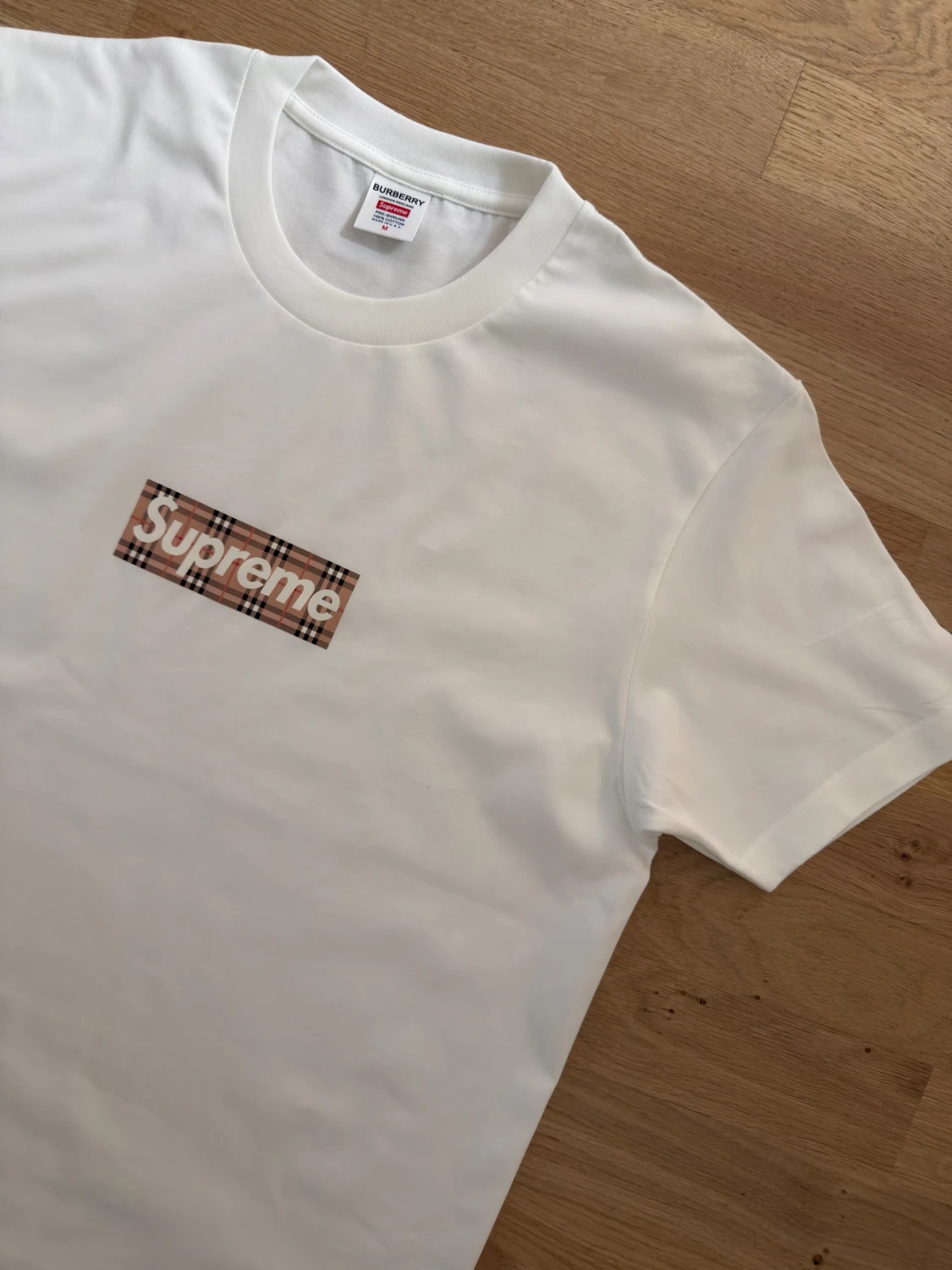 Supreme x Burberry t-shirt M - 4