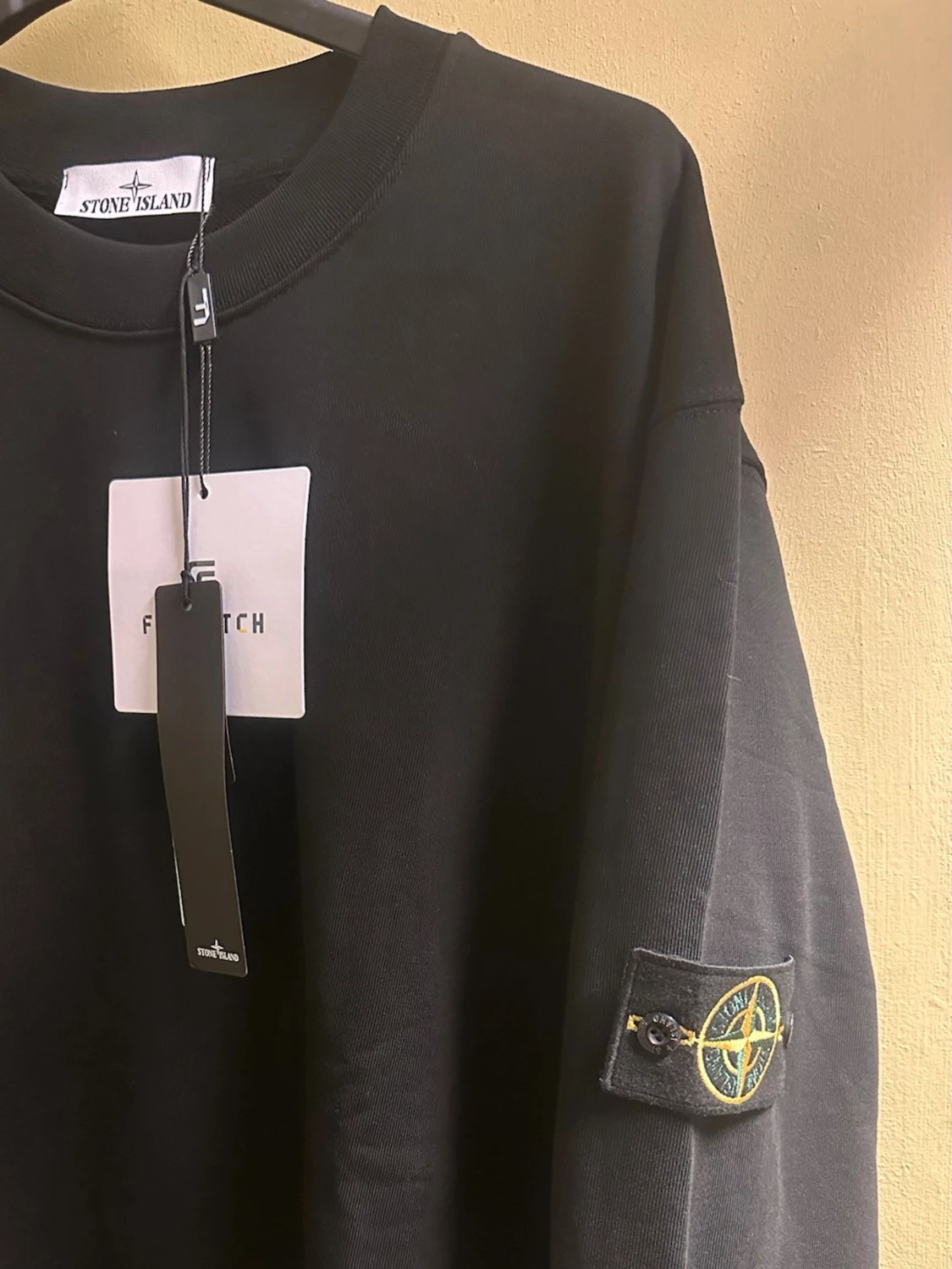 Svart sweatshirt från Stone Island - 4