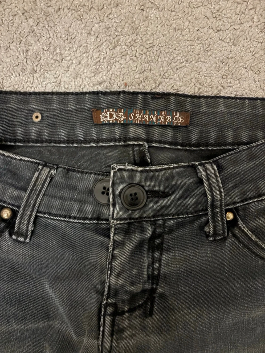 Svarta/gråa lågmidjade jeans