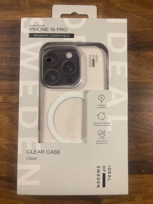 iPhone 16 pro clear case  - Ett snyggt genomskinligt skal från idealofsweden helt oanvänt och oöppnat paket, MagSafe kompatibel. Nypris 349kr