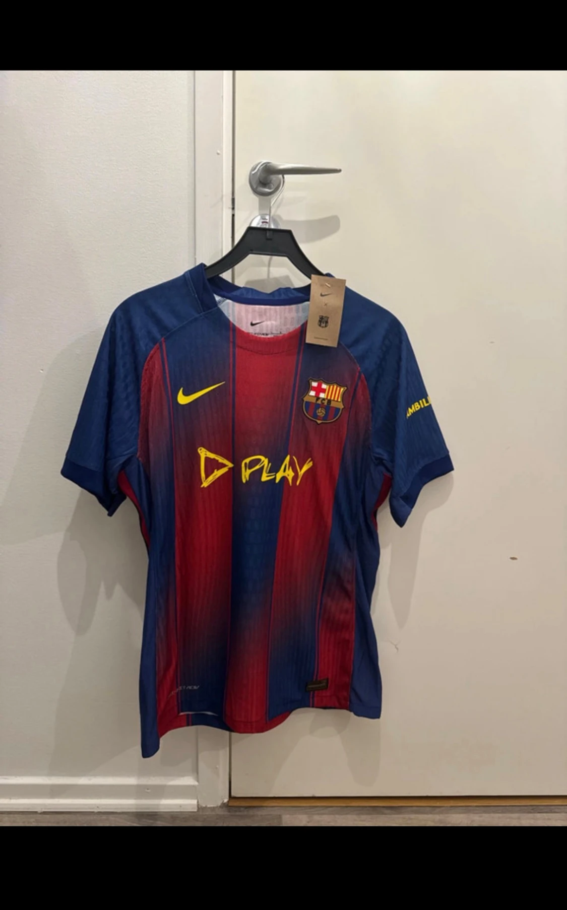 Ingen sko på bilden - 1