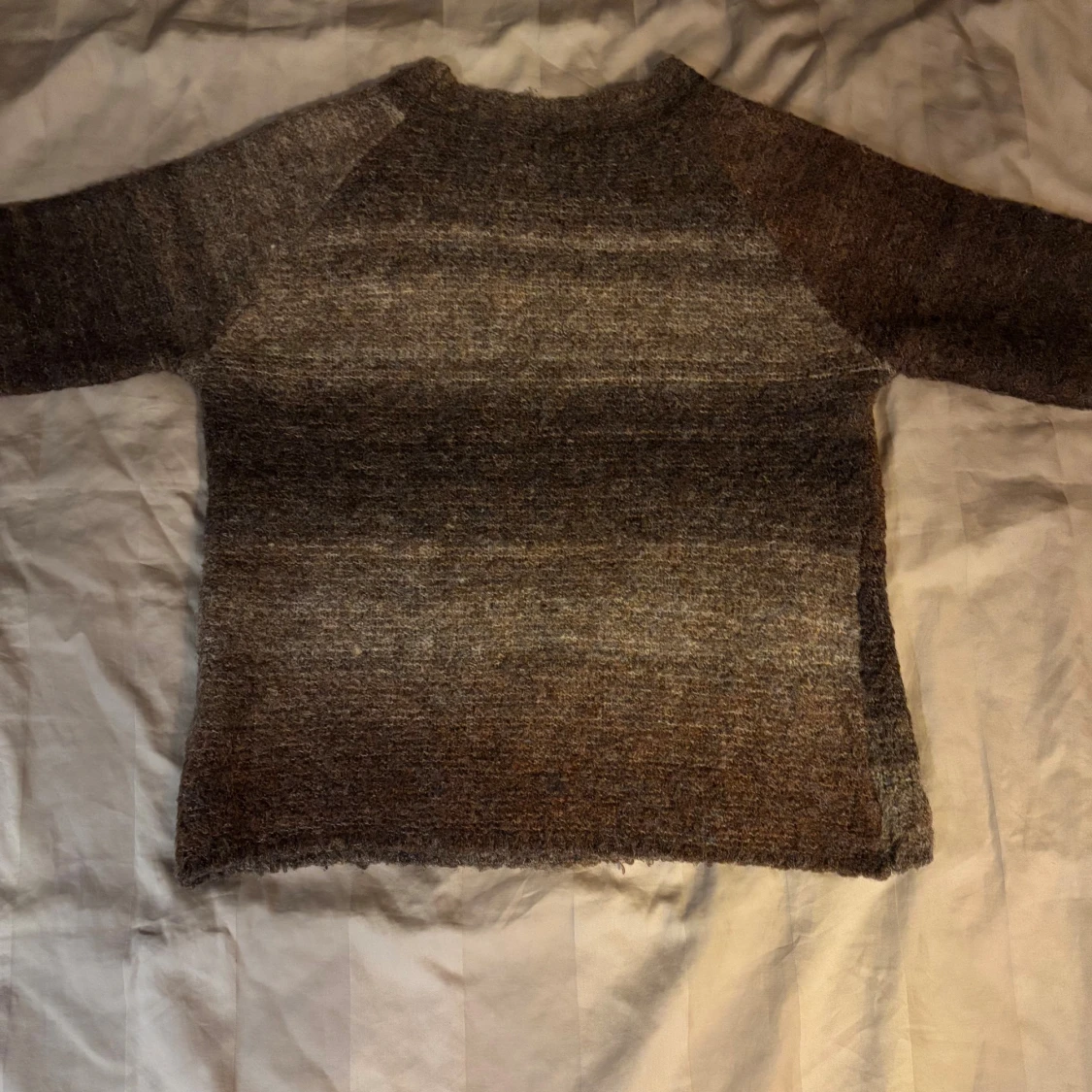 Stickad tröja - 2