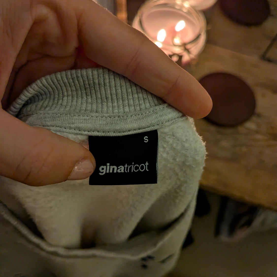 Grå sweatshirt St. Moritz Gina Tricot - 3