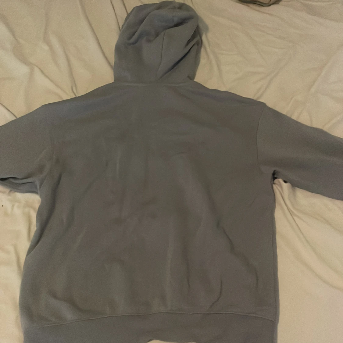 Grå hoodie från HM - 1