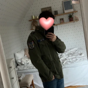 RALPH LAUREN FIELD JACKET | STRL S  - Hej jackan har aldrig används, faller inte mig i smaken o lite för stor. Först till kvarn gäller !!               NYPRIS ÄR 5000 kr.
