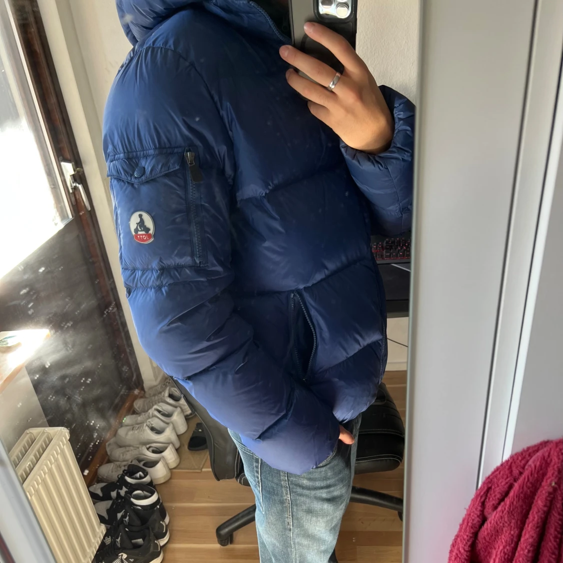 Blå dunjacka från JOTT - 1