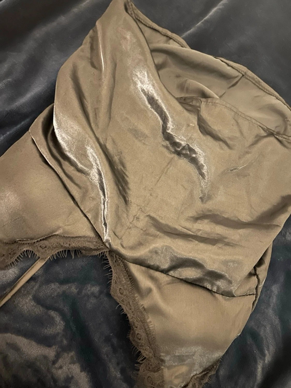 Svart  satin linnetopp med spets - 3