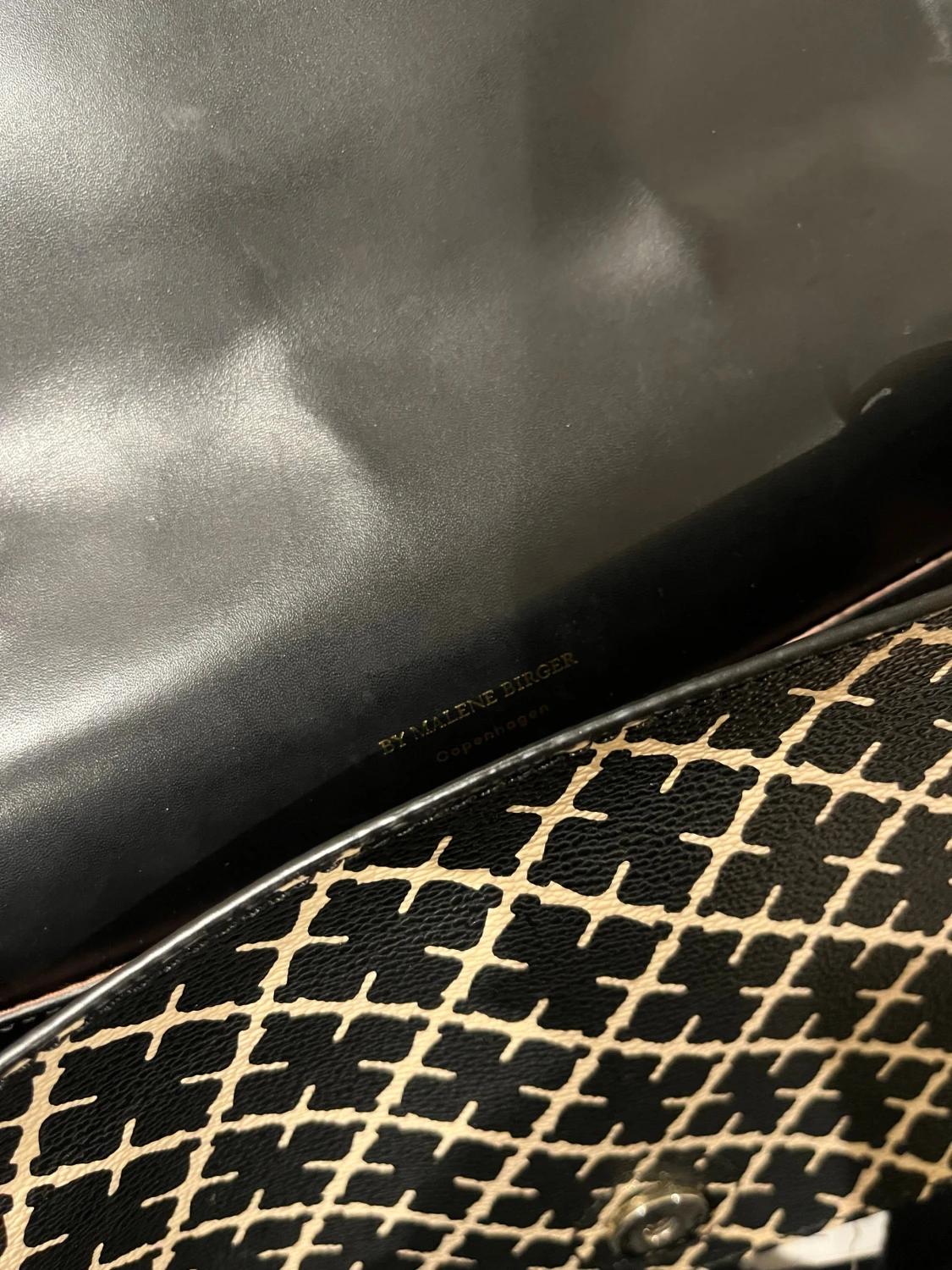 Loenna Schoulder Bag  - 2