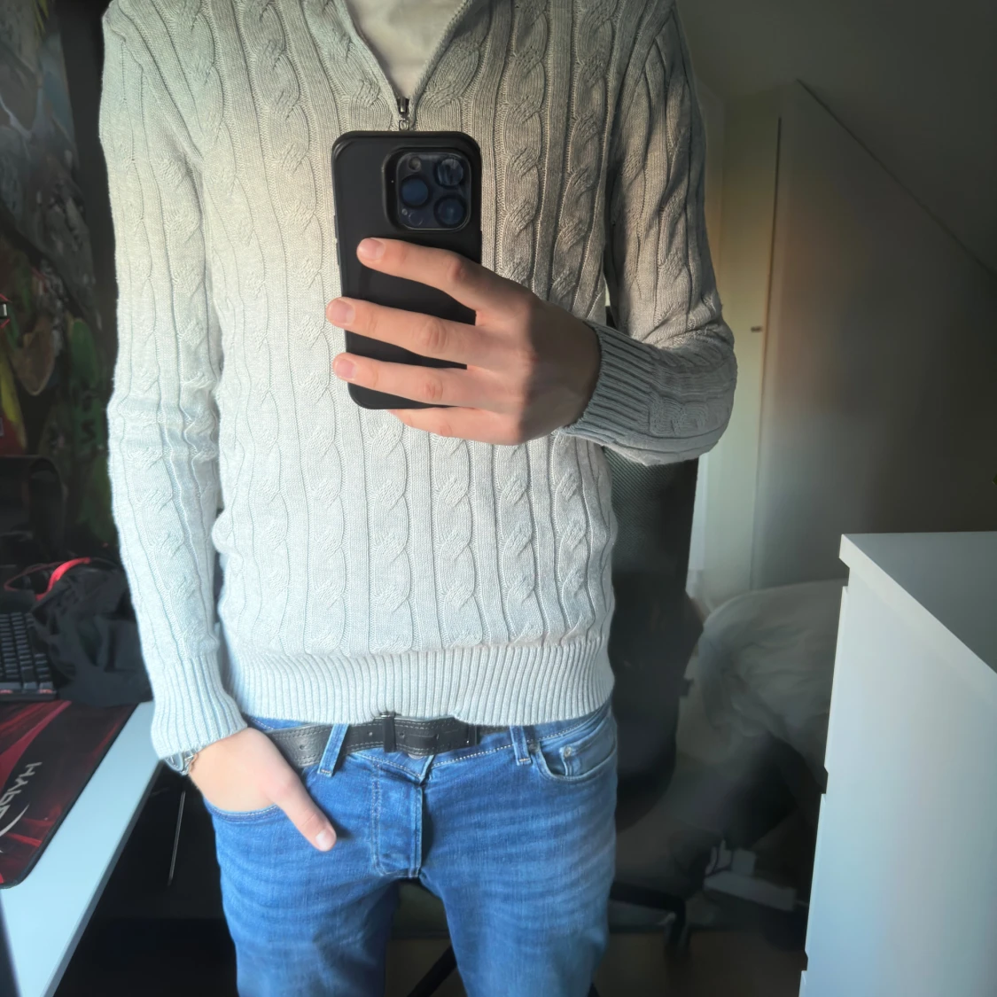 Ljusgrå kabelstickad half zip tröja - 2