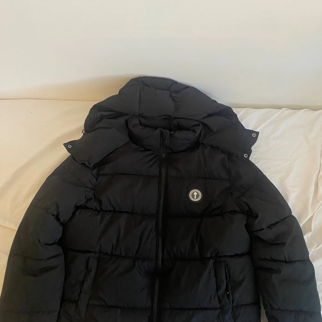 Svart pufferjacka från Trapstar L