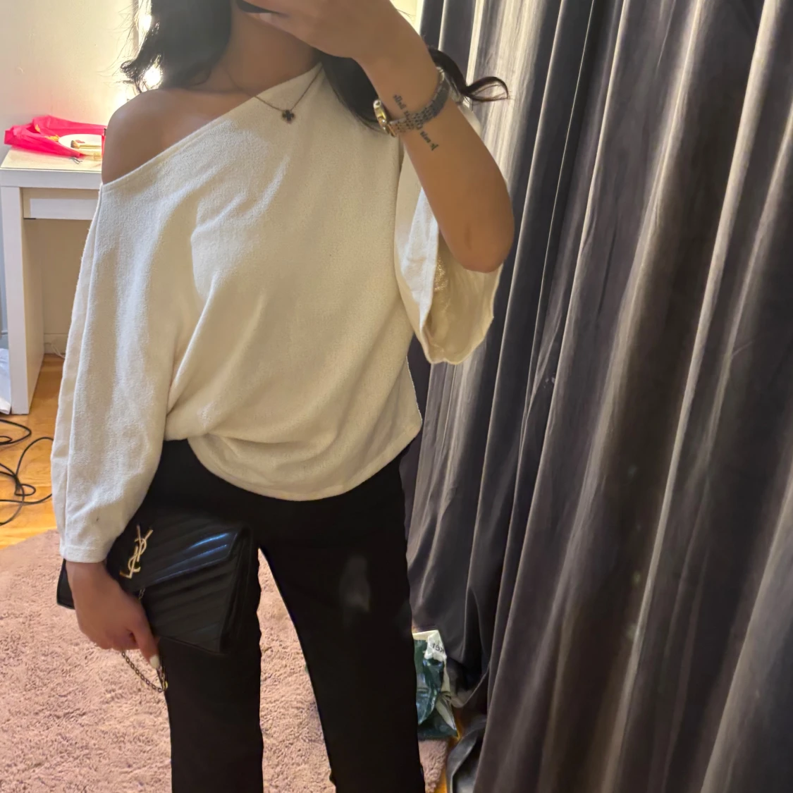 Vit offshoulder topp med vida ärmar - 3