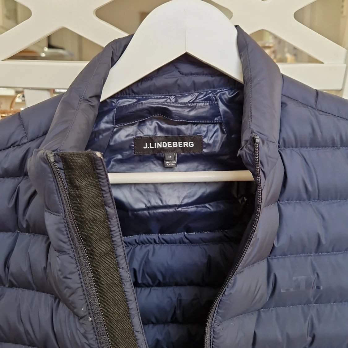 J Lindeberg lättvikts dunväst - 2