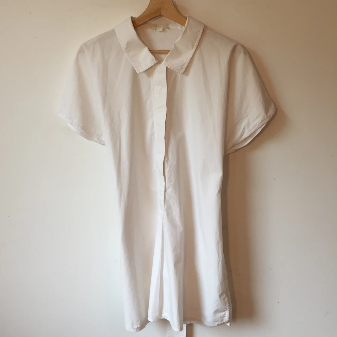 Vit skjortklänning med knytband - 1