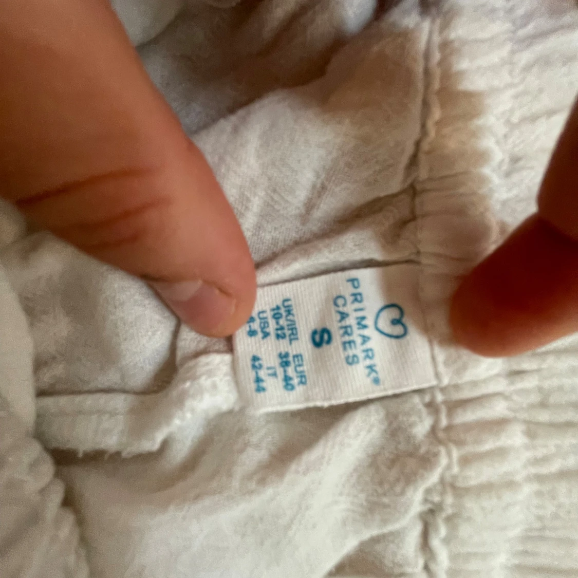 Vita vida linnebyxor från Primark - 2