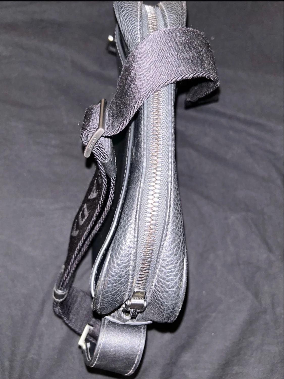 Prada Axelväska i Kalvskinn - 3