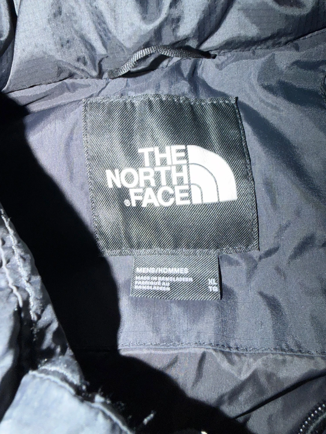 Svart pufferjacka från The North Face XL - 2