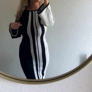 Lång klänning - Lång, oanvänd