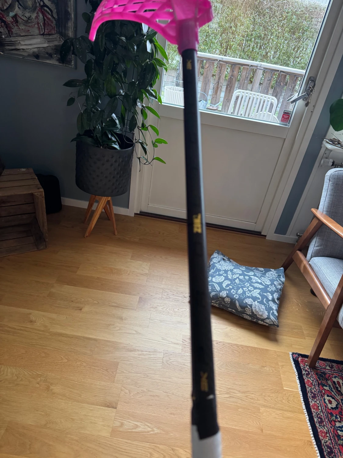 Zone innebandyklubba med rosa blad 29 flex 94 cm lång