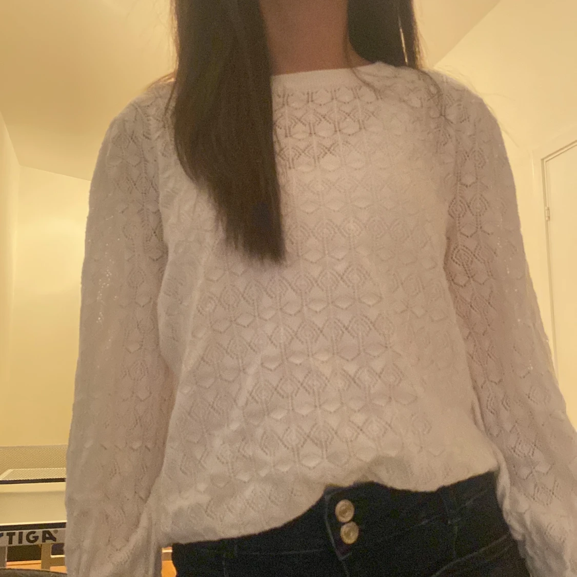 Vit spetsblus med lång ärm - 2