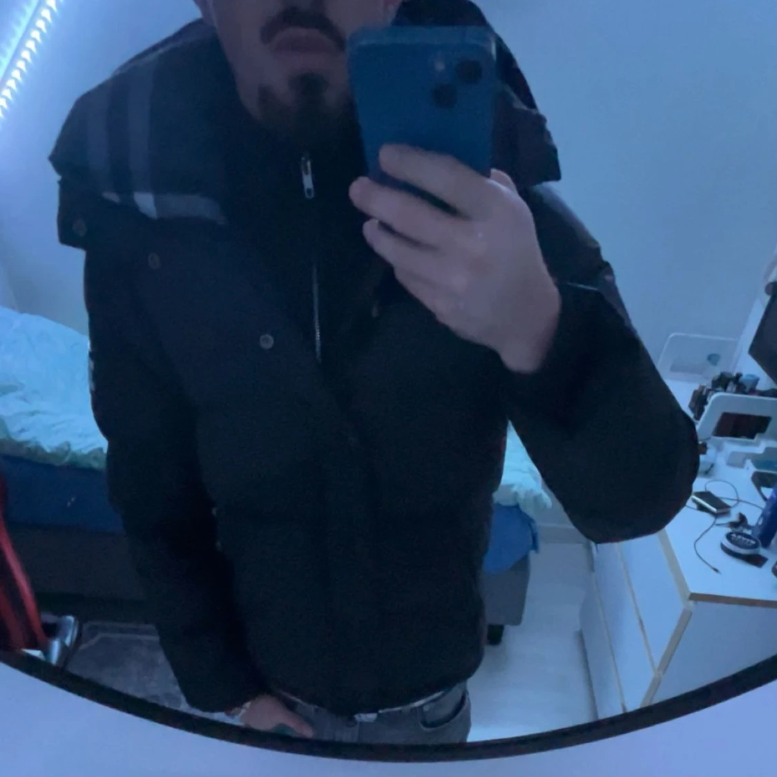 Svart pufferjacka från Burberry - 1