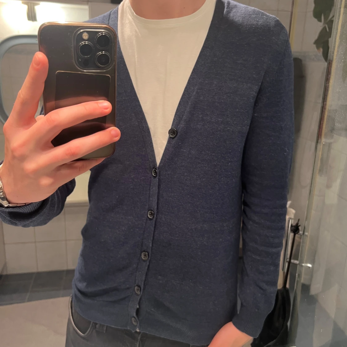 Mörkblå kofta  - 3