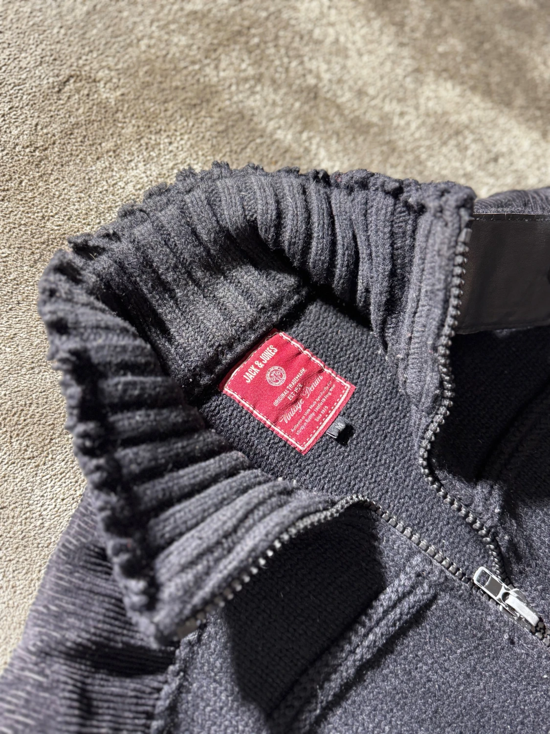 Vintage J&J cardigan👖 - 1