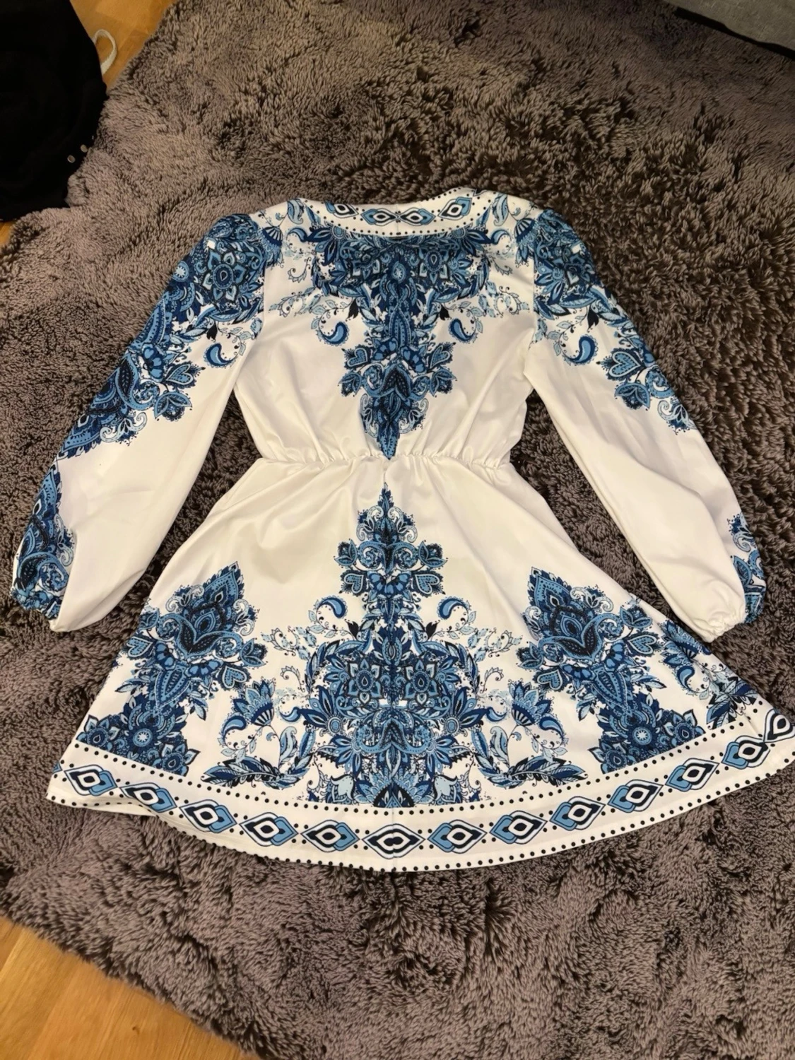 Vit och blå boho-klänning - 1