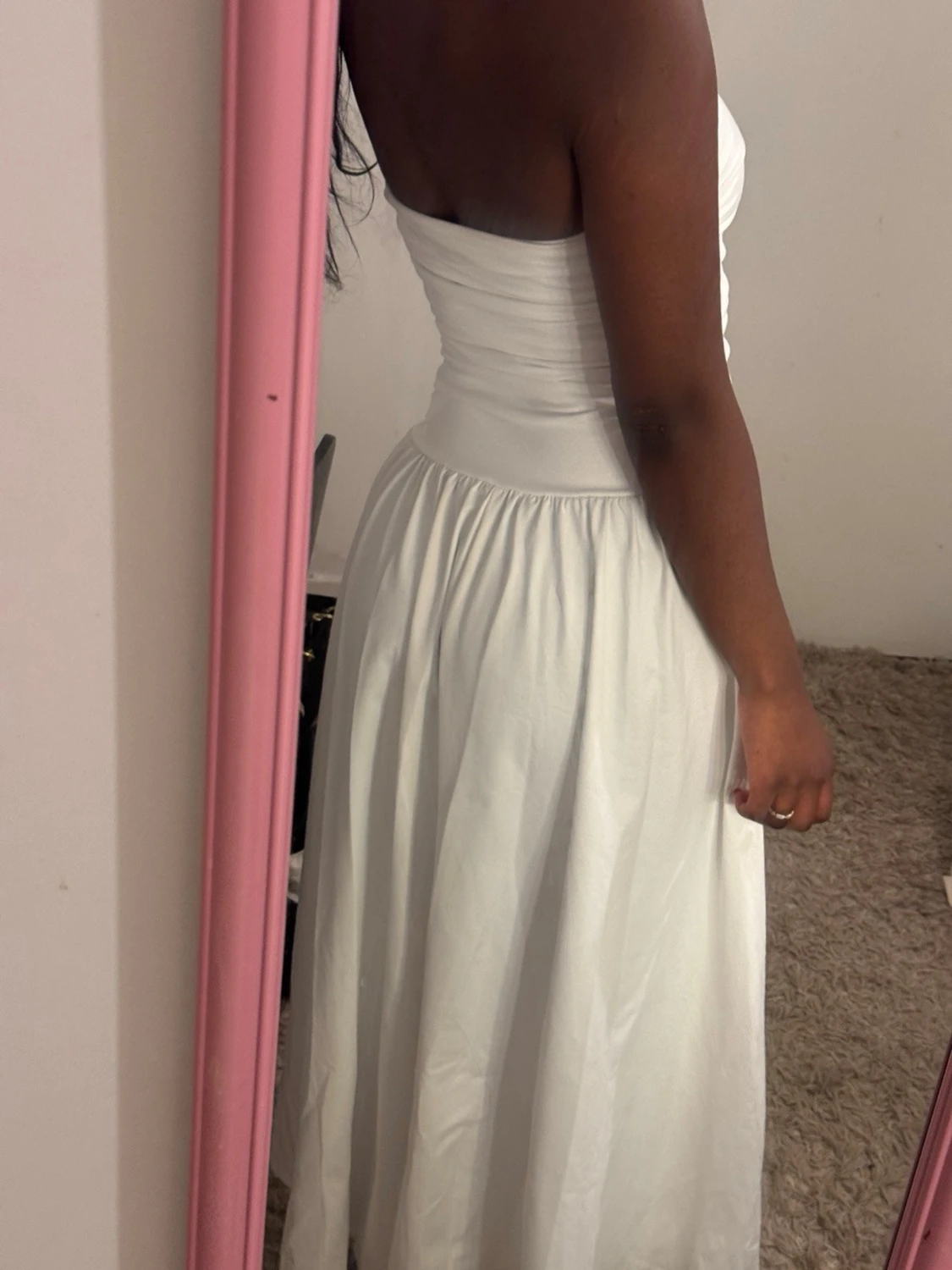 Vit axelbandslös långklänning - 2