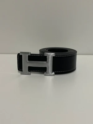 Herme's Bälte  - Helt nytt aldrig använd. Storlek 110cm. Snabb frakt 