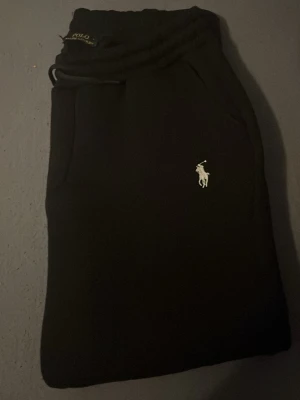 Polo Ralph lauren byxor  - Använd knappt en gång, storlek L 