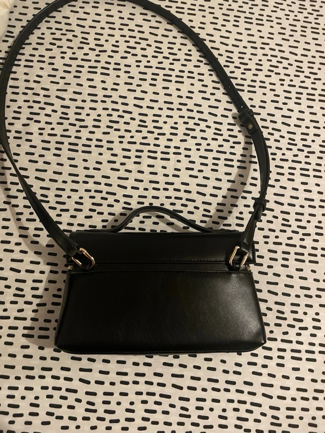 Svart handväska från JW PEI - 2