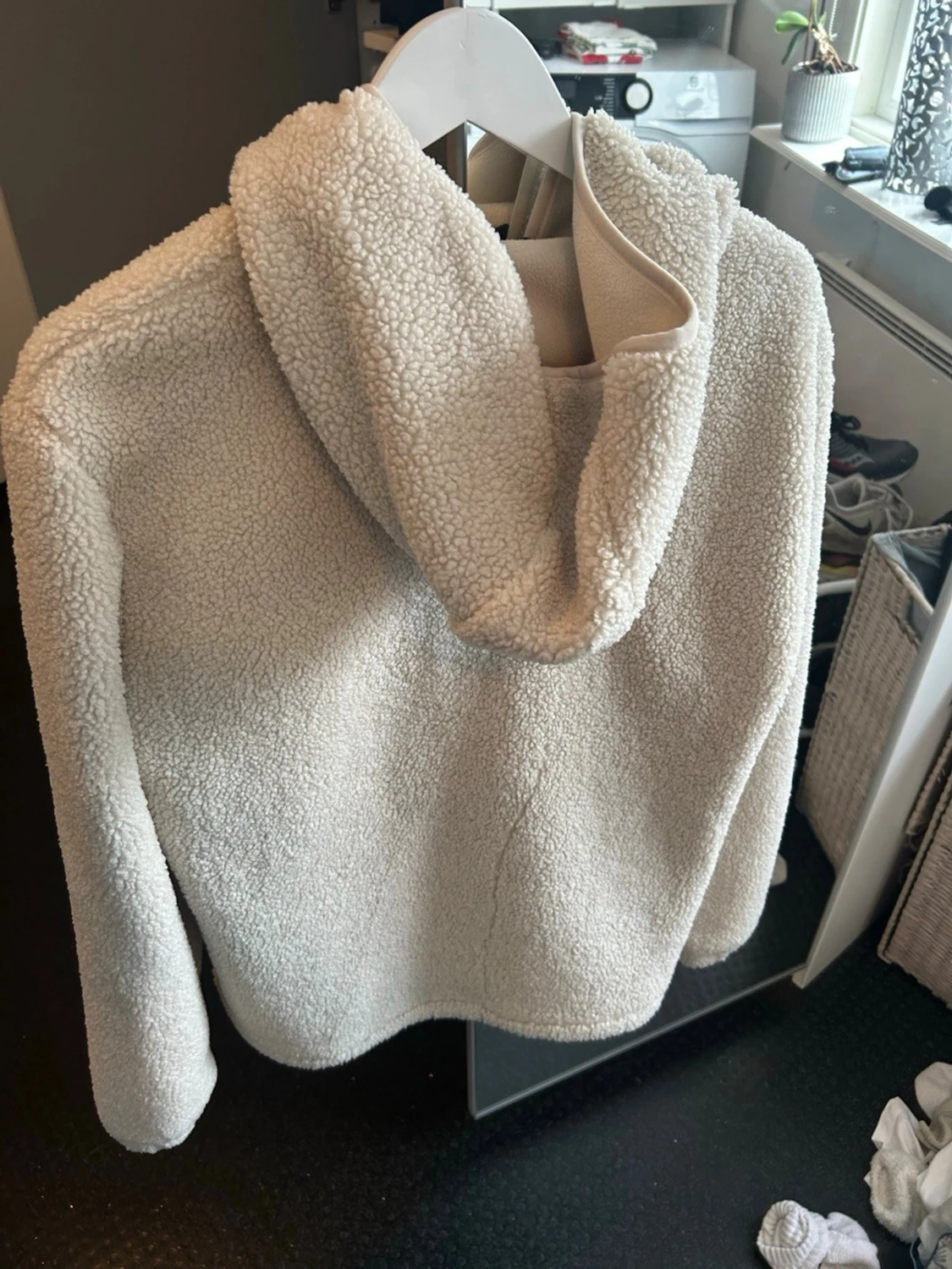 Threadbare Outdoors - 1