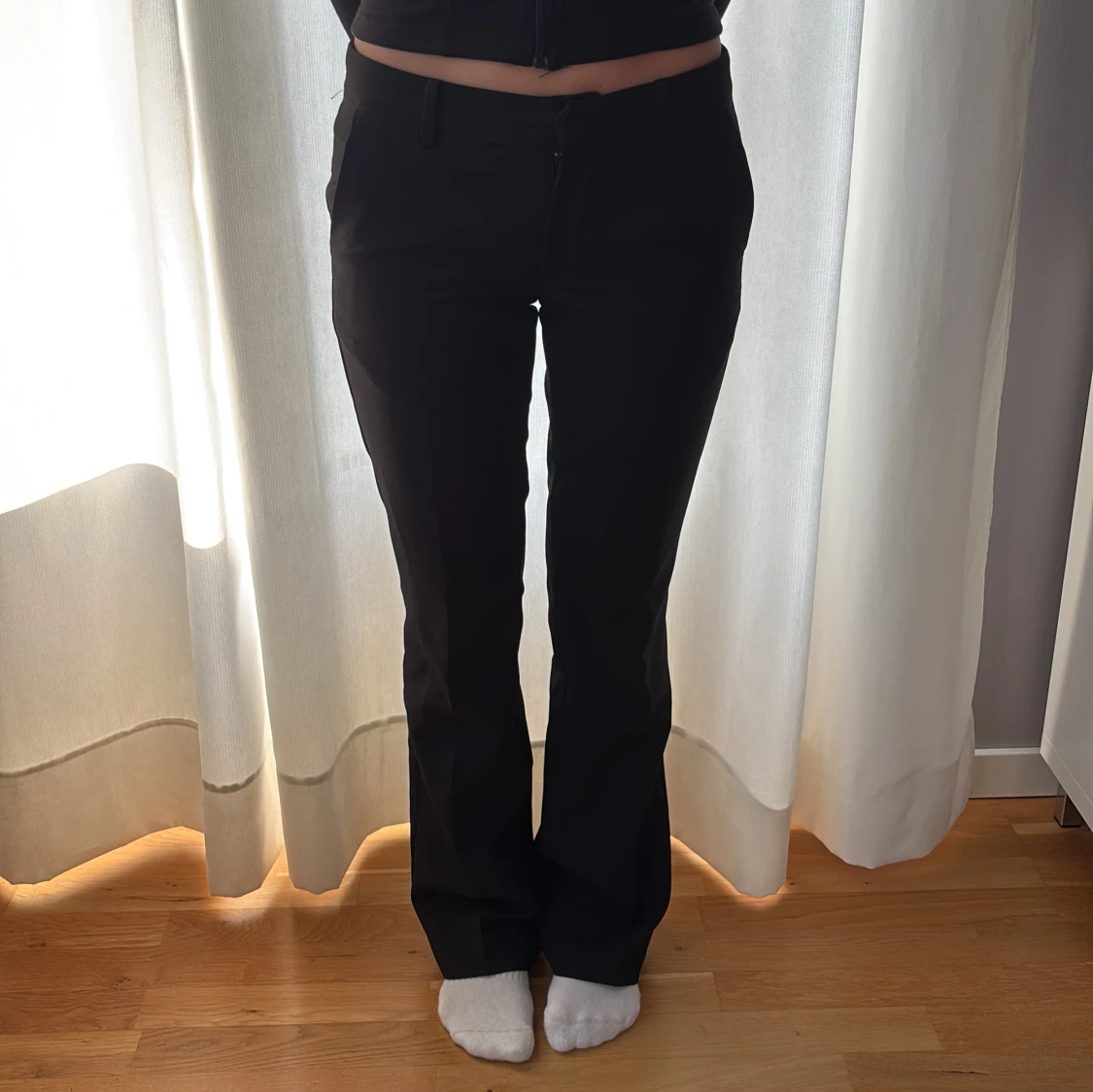 Kostym byxor från bikbok