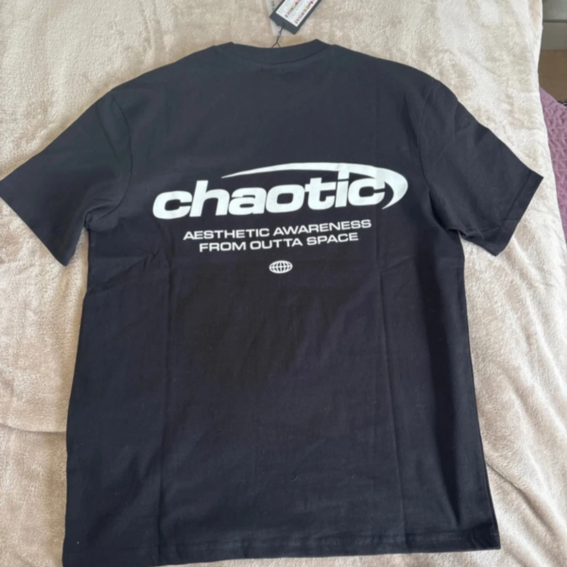Svart Chaotic t-shirt relaxed fit - 3